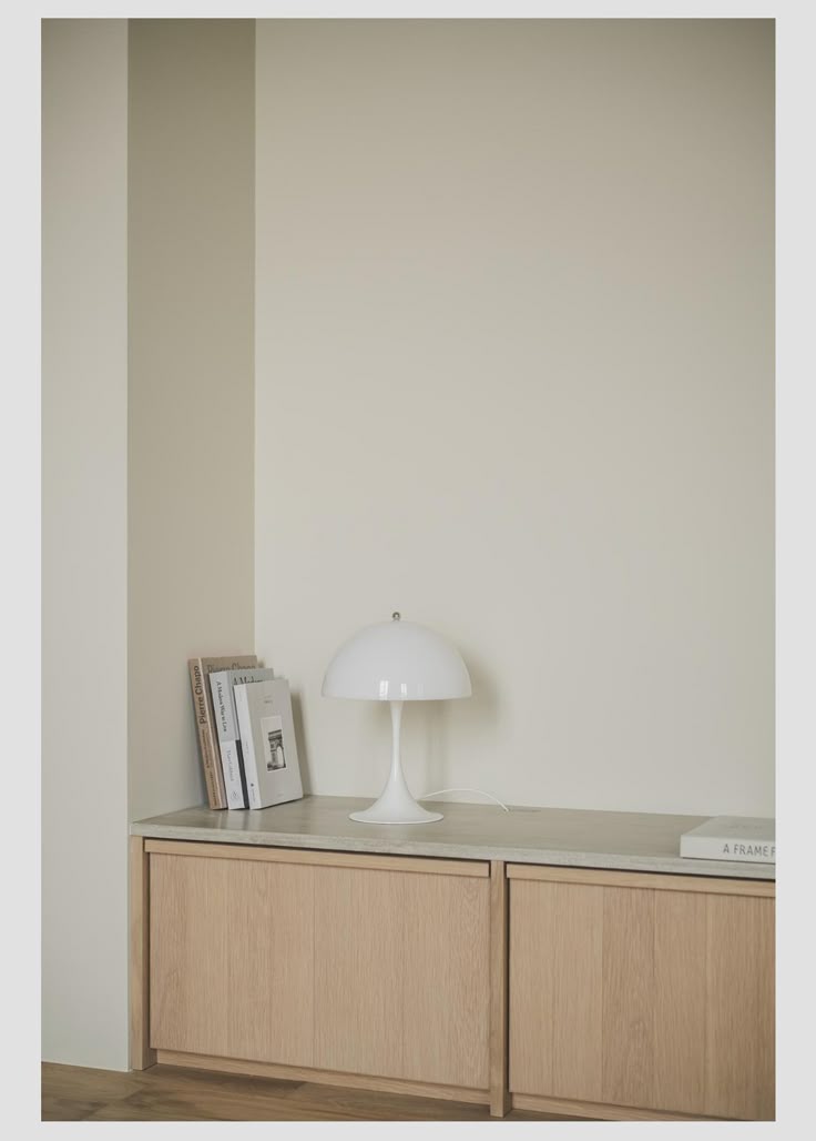Interior style and finish reference — plate 19